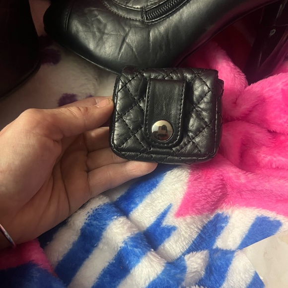 Vintage Chanel handbag on bootie RARE - Picture 5 of 16